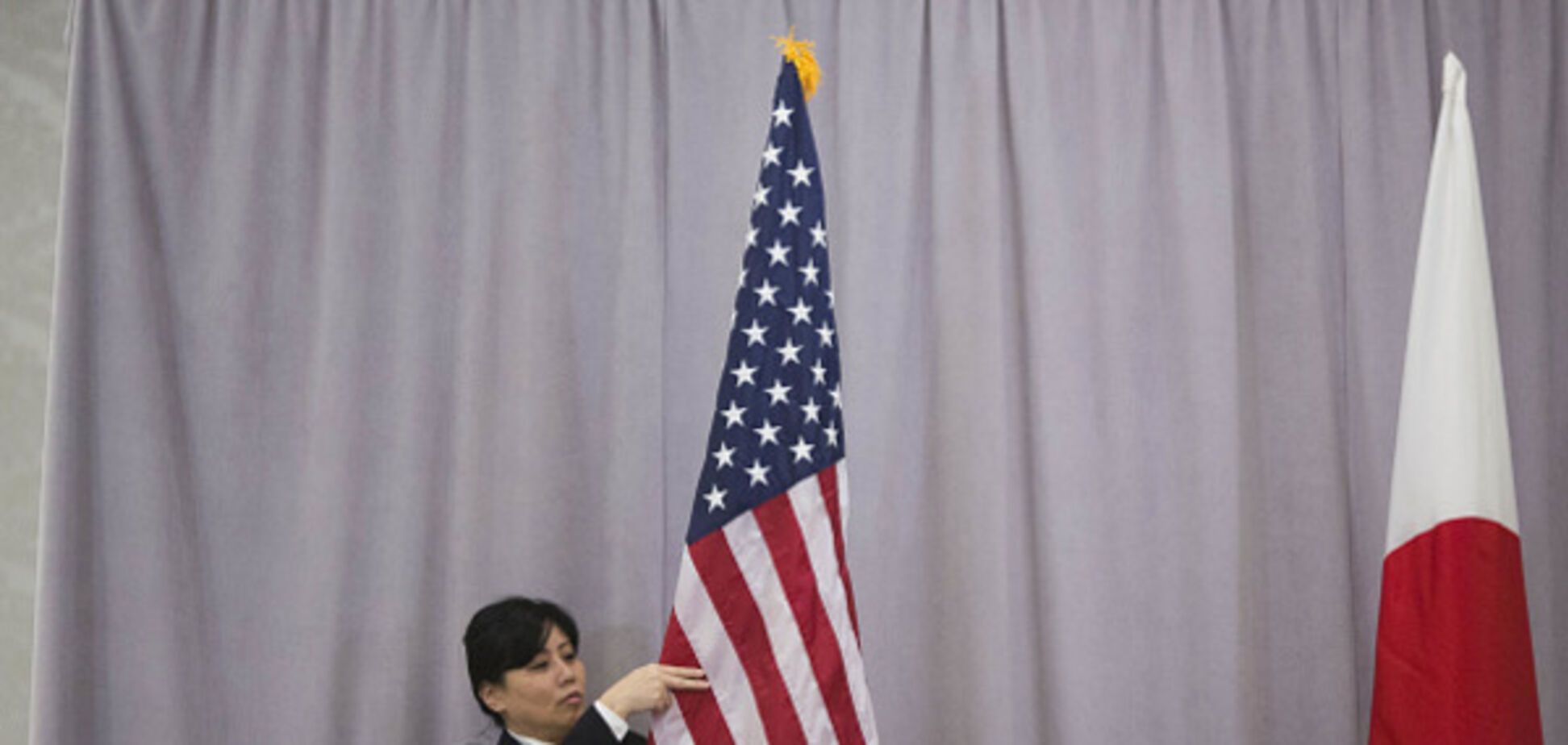 Прапори США і Японії