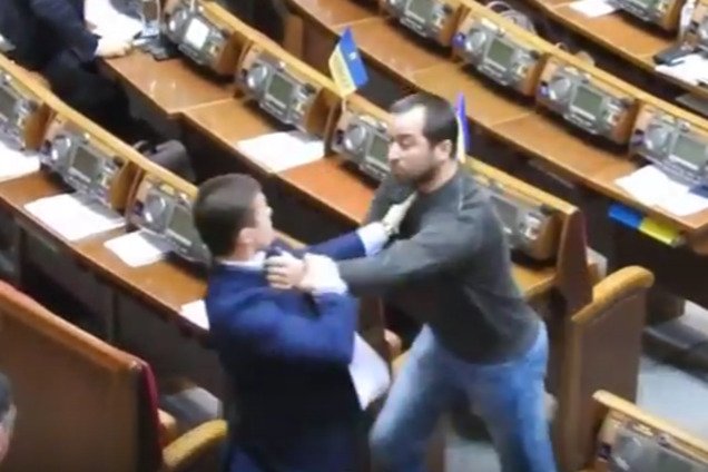 Драка Головко и Кишкаря