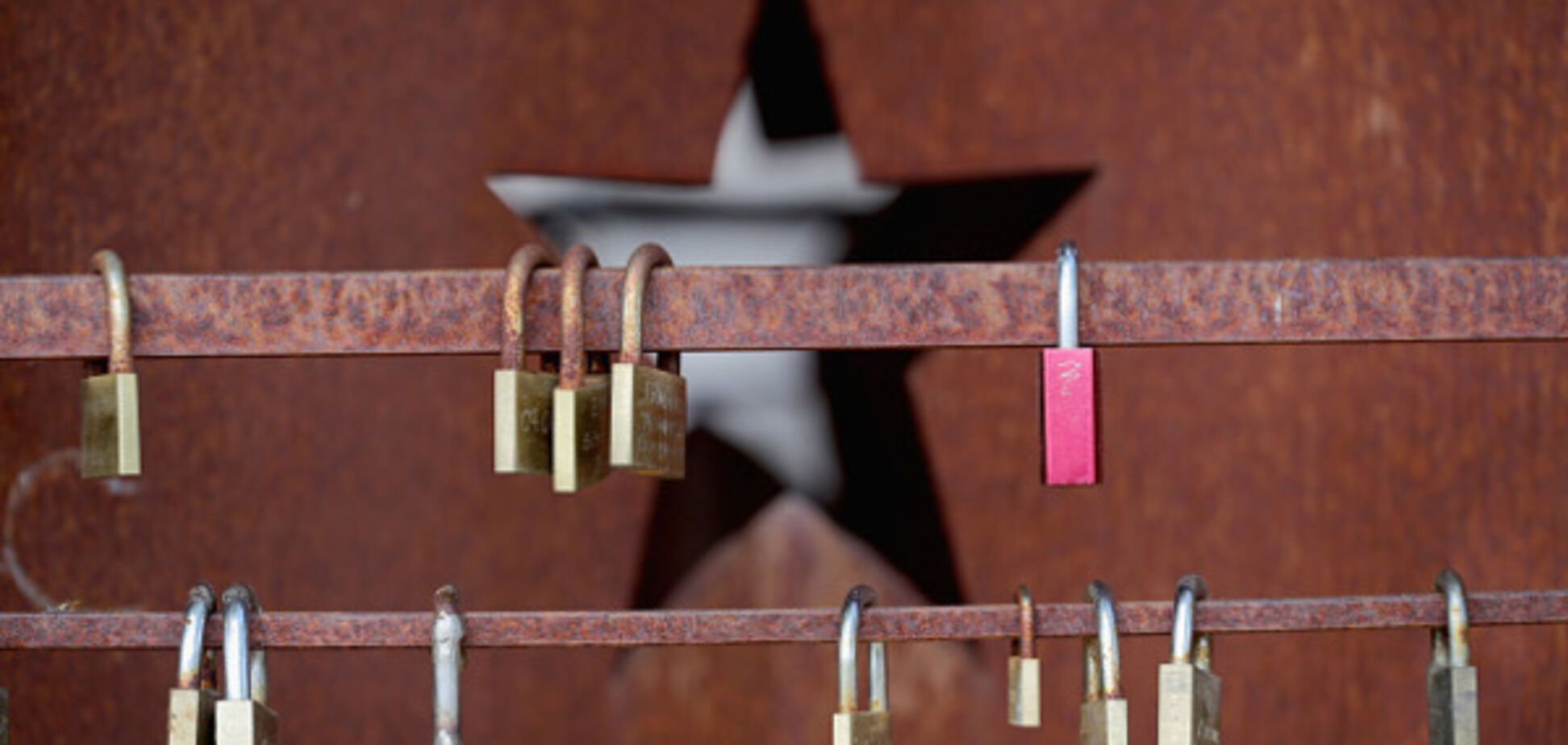 \'Друзі Путіна\' з ЄС пояснили, чому Шенген став небезпечним