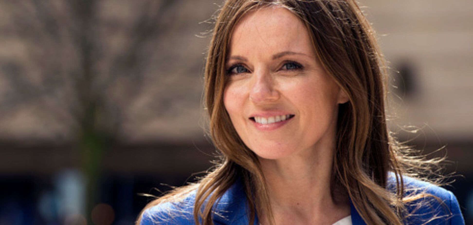 44-летняя звезда некогда популярной группы похвасталась округлившимся животом