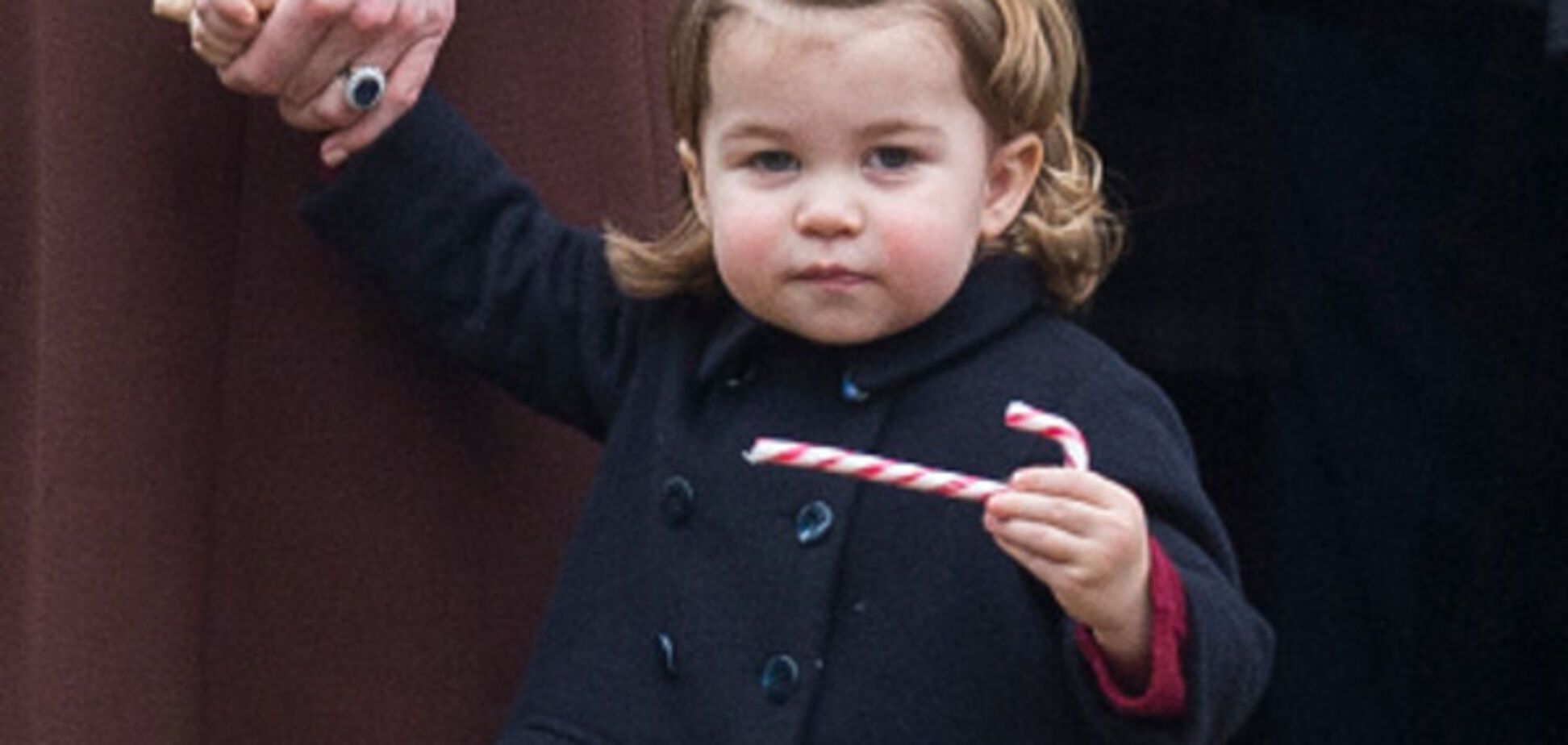 Британська принцеса потішила 'брудним' жестом з цукеркою: опубліковано фото