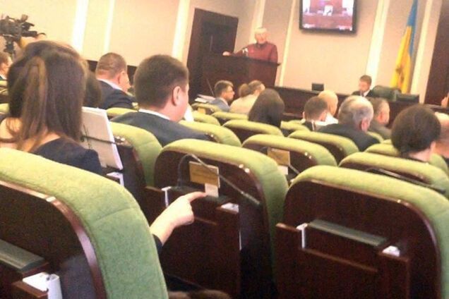 Кнопкодавство