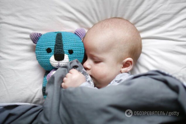 Вкласти спати маля: названо 10 дієвих способів