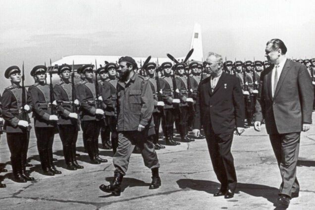 Кастро в киевском аэропорту