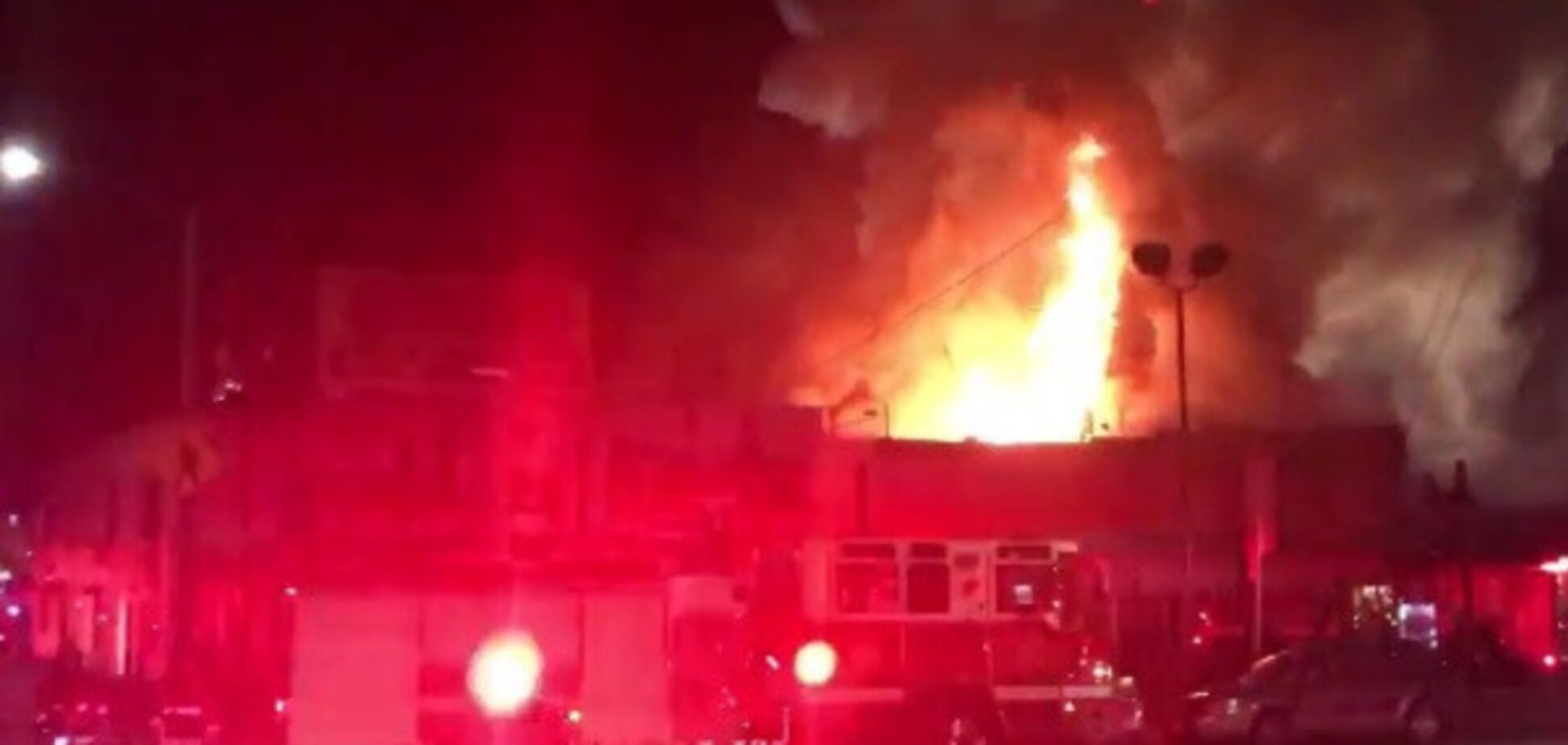 Пожар в Окленде