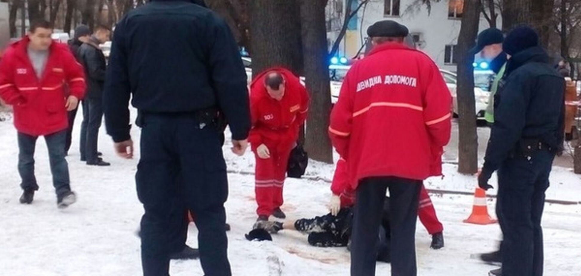 В Хмельницком полицейские застрелили мужчину, нападавшего на прохожих