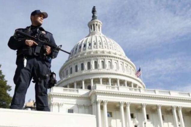 Нерасторопный Обама и лукавство конгрессменов