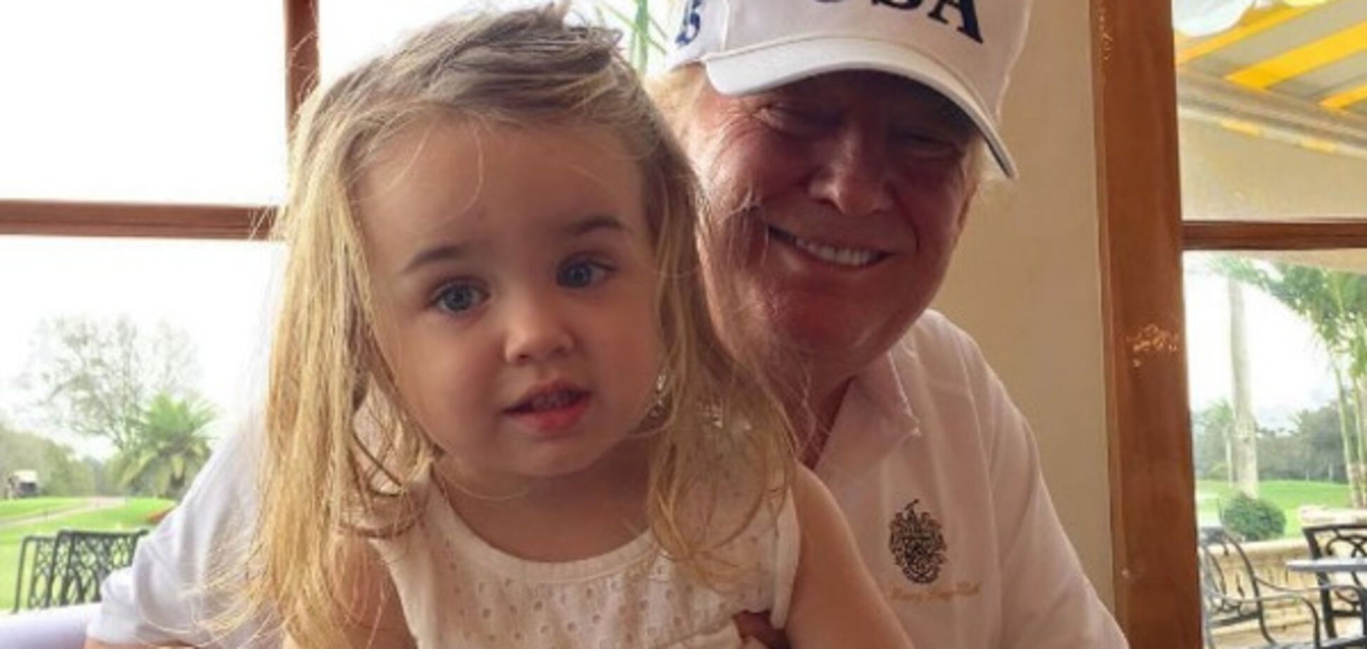 Дональд Трамп и его внучка Хлоя Софи