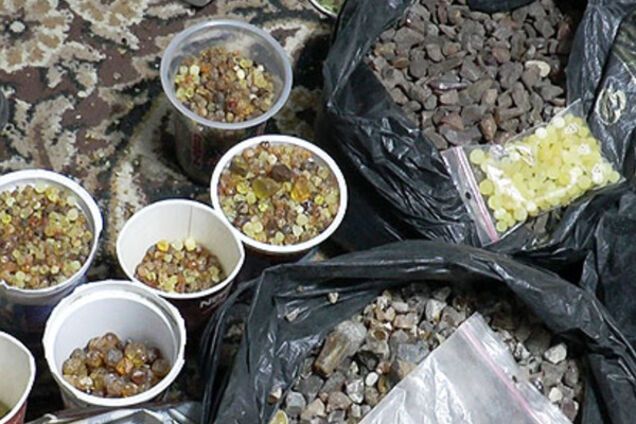 Янтарь на продажу