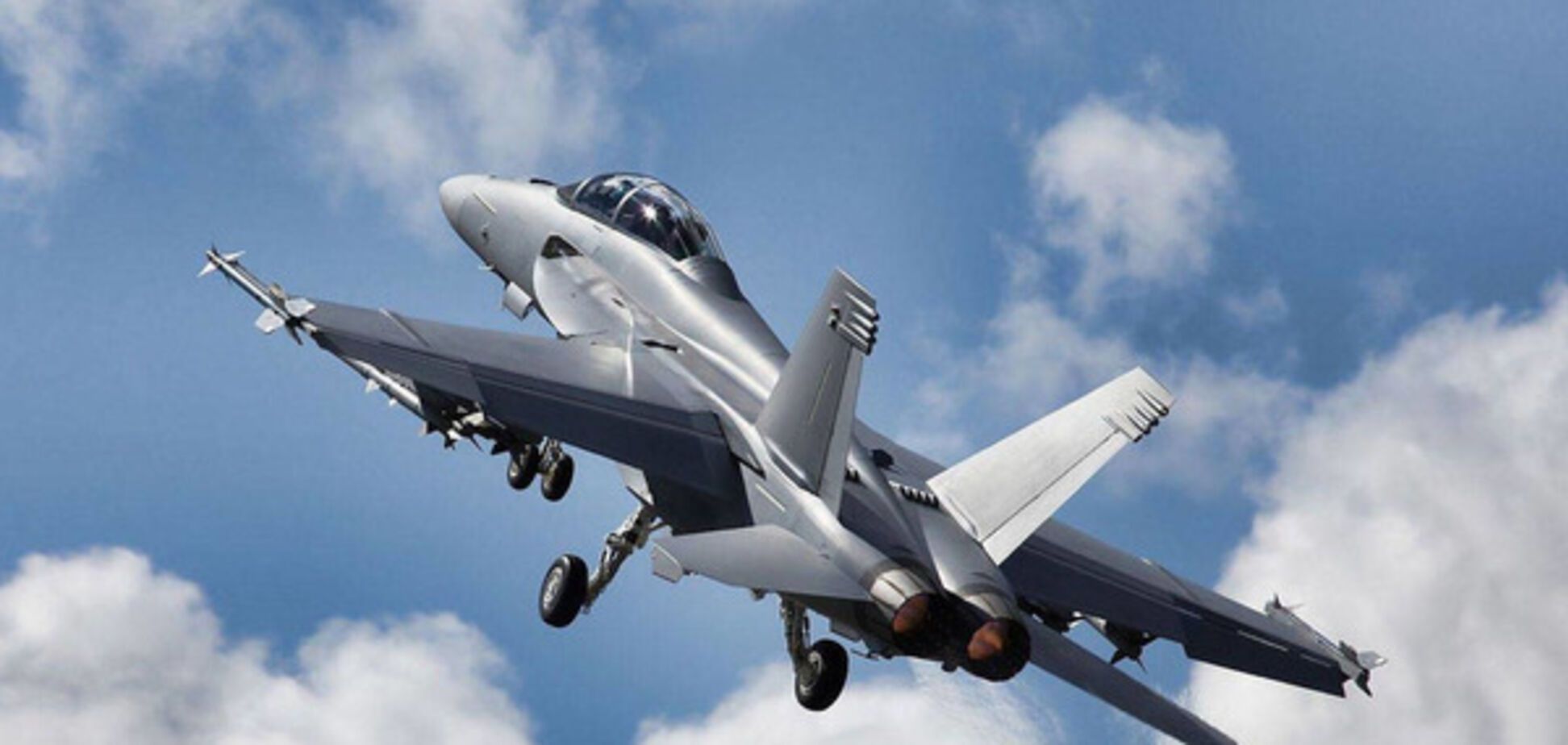 Истребитель F/A-18