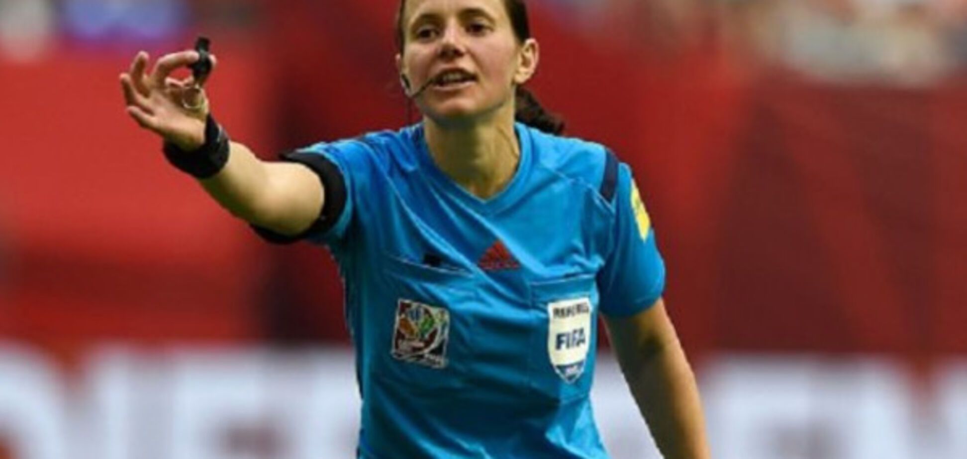 Одиозный украинский тренер серьезно наказан за 'вагон колгот'