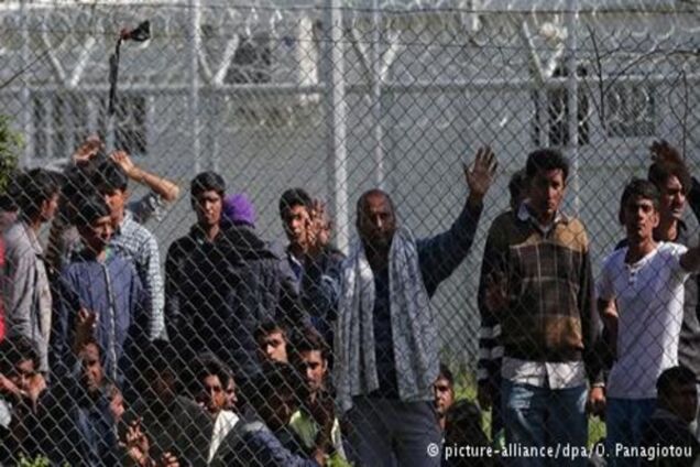 Єврокомісія анонсувала початок повернення біженців до Греції з березня 2017 року