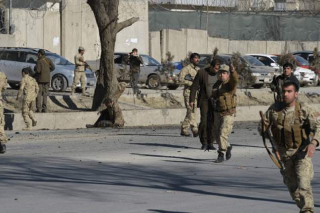 В Кабуле прогремели мощные взрывы: 10 убитых и 20 раненых