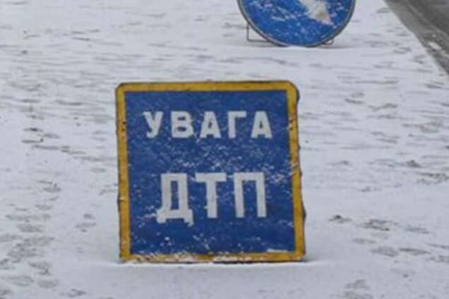 Полицейские снова попали в ДТП: в центре Житомира ранены два человека