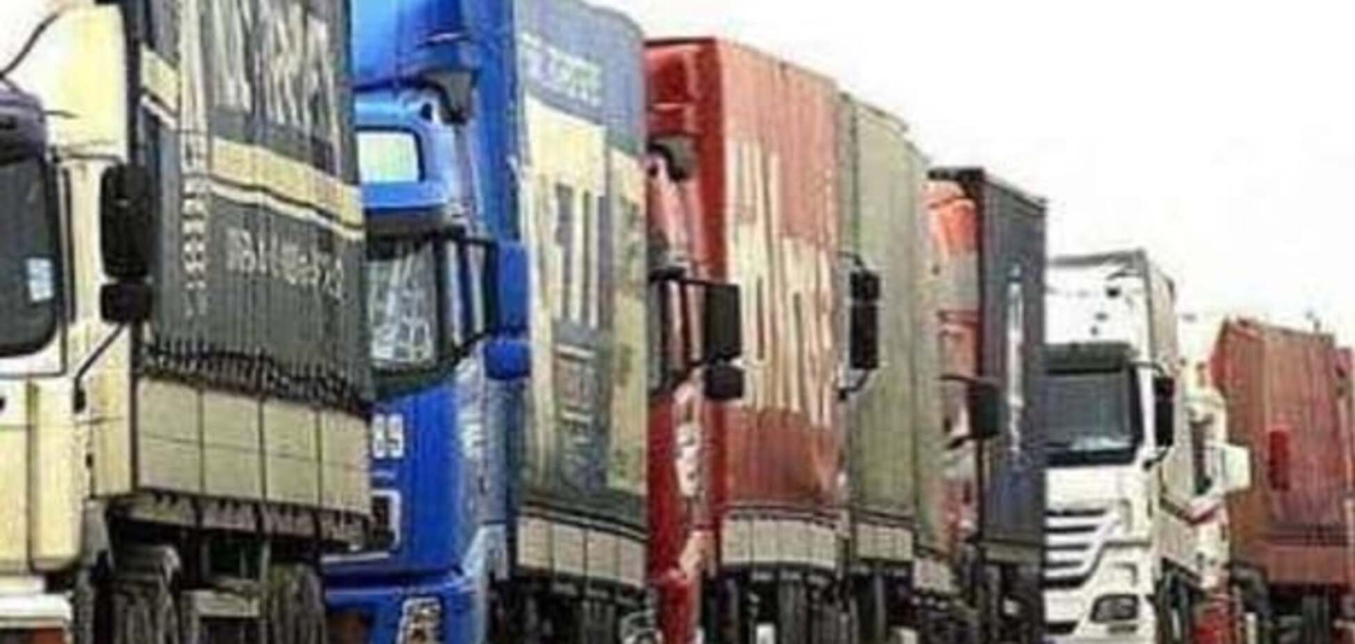 Польша закрыла границы для российского грузового транспорта