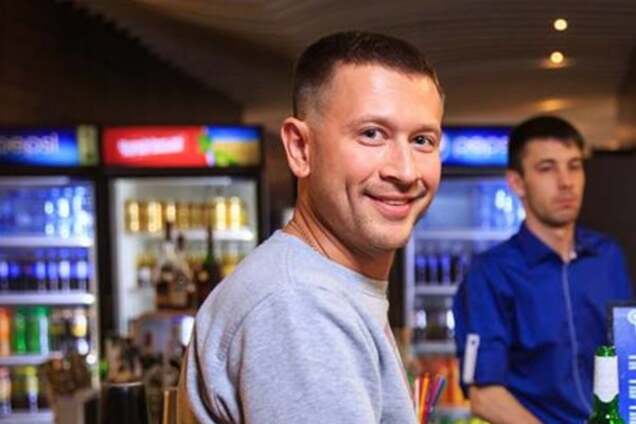 Дэдпул: Ступка посетил премьеру фильма с черным юмором