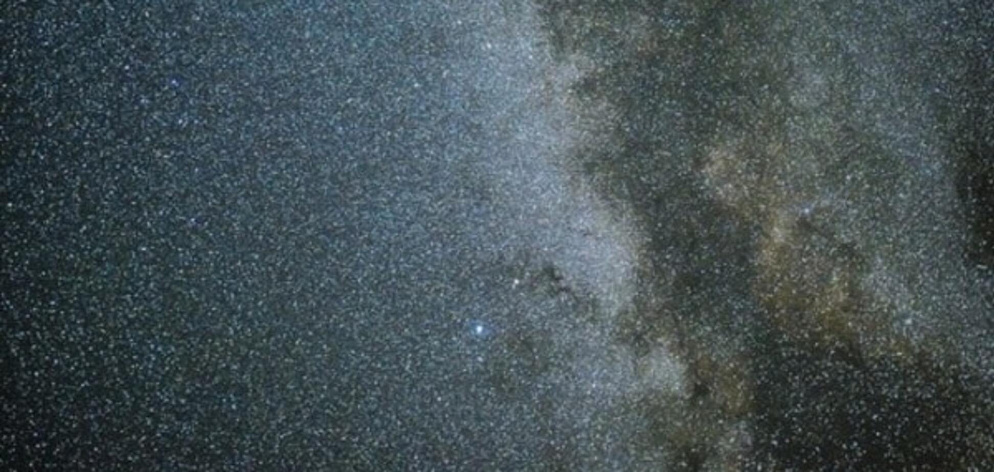 Ученые нашли сотни аномальных галактик возле Млечного Пути