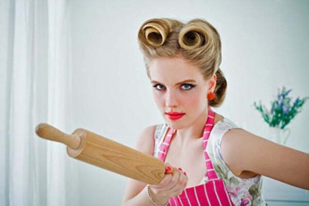 Бей мужа днищем: Велесов день знаменует середину зимы