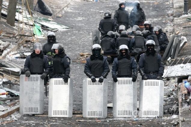 Троим экс-беркутовцам инкриминируют террористический акт на Майдане - ГПУ