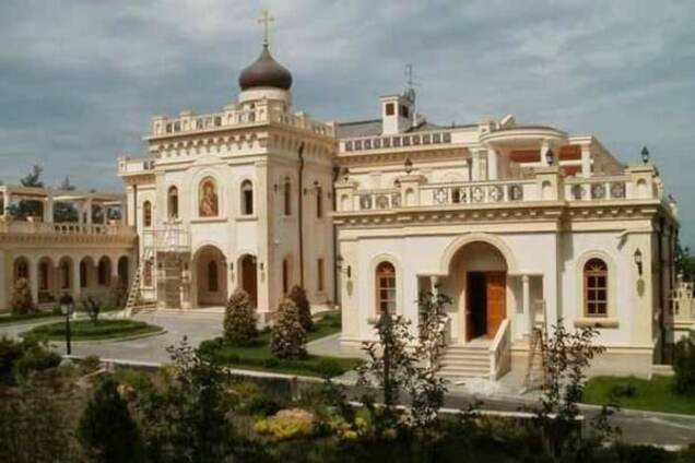 Аскет и роскошник: эксперт объяснил, почему Кириллу будет некомфортно рядом с Франциском