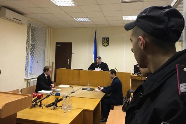 Суд навязал Корбану врачей-кардиологов, которым политик не доверяет