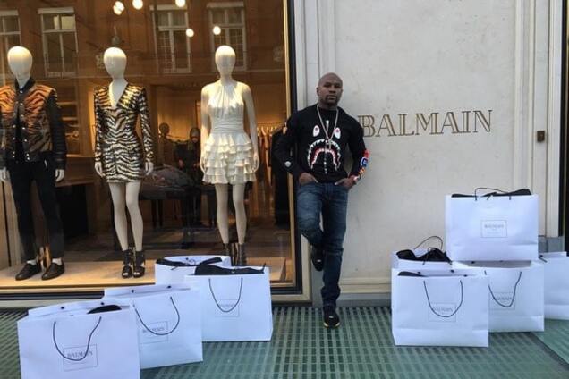 Лучший боксер мира купил часы за 15 млн: фотофакт