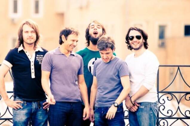 Святослав Вакарчук подшутил над клавишником-'професором': опубликовано фото