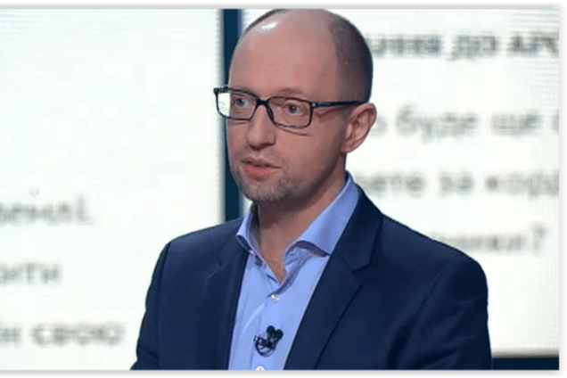 Путь исправления: Яценюк рассказал, почему уже не требует отставки Демчишина
