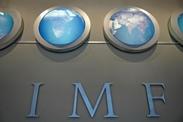 МВФ заявил о продолжении сотрудничества с властями Украины