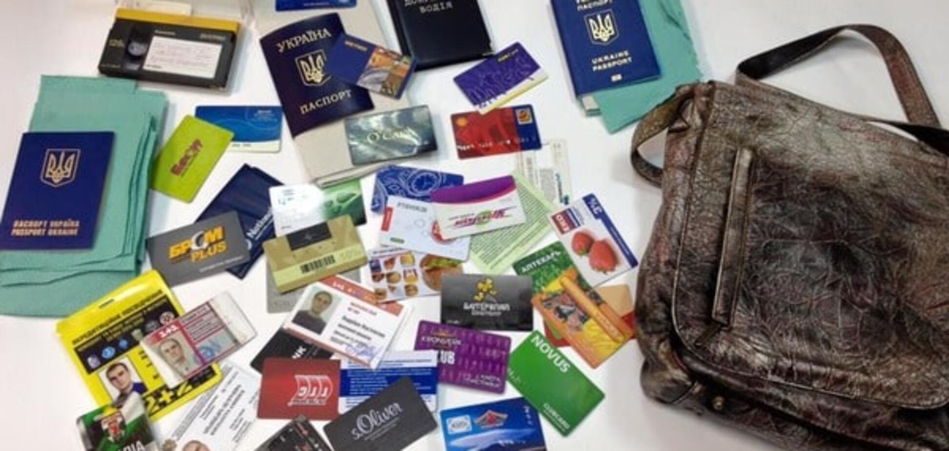 В Киеве пенсионер случайно нашел в лесу пакет с ценными документами