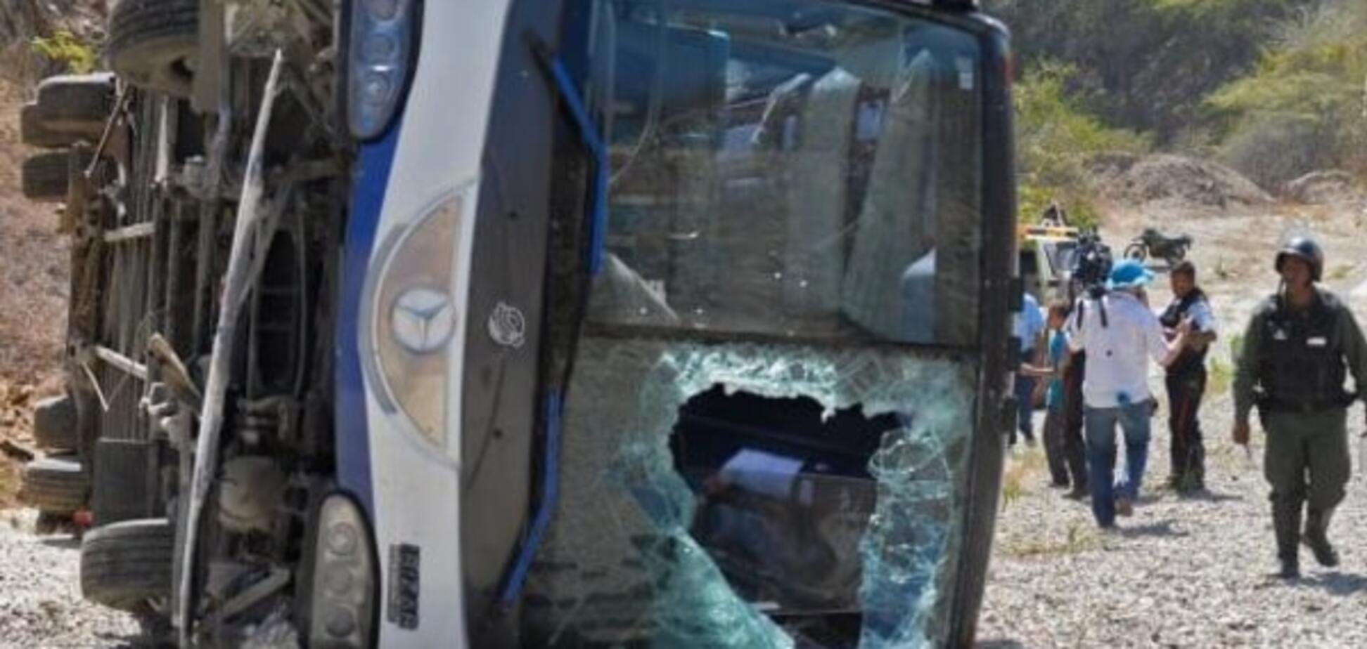 Автобус с футболистами известной команды попал в жуткое ДТП: есть пострадавшие