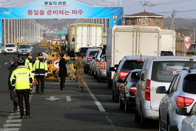 Влада КНДР наказала всім південнокорейцям негайно покинути прикордонний регіон