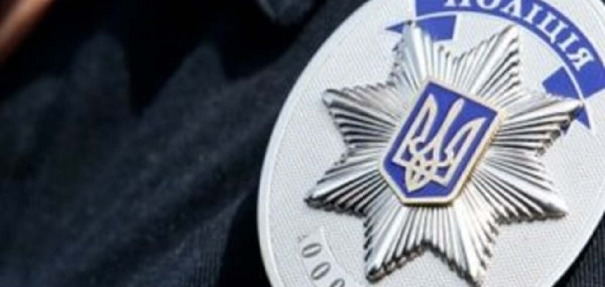 Разбой в Киеве: таксиста выбросили из авто