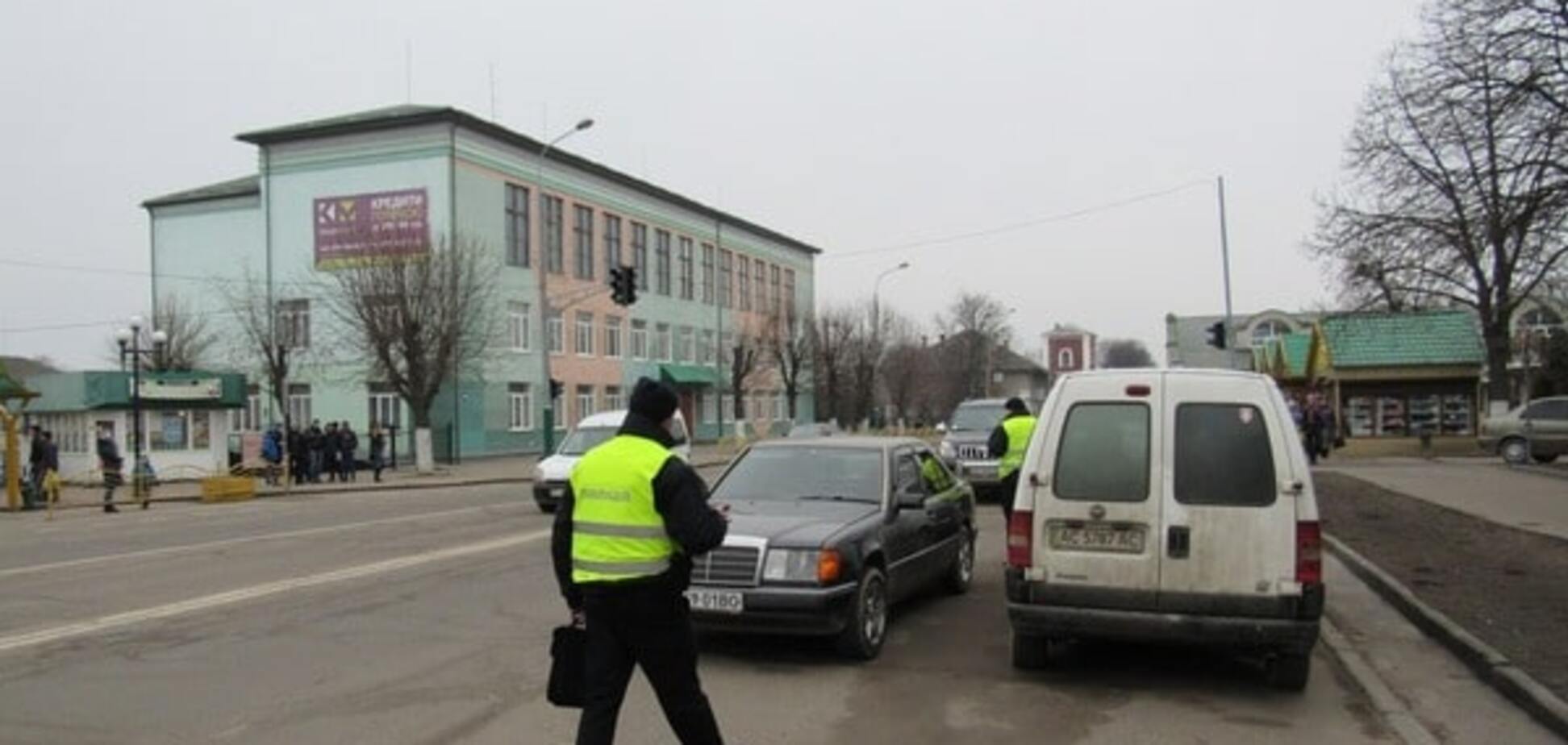 На Волыне полиция наказала депутатов-'героев парковки' во время сессии горсовета: фото и видеофакт