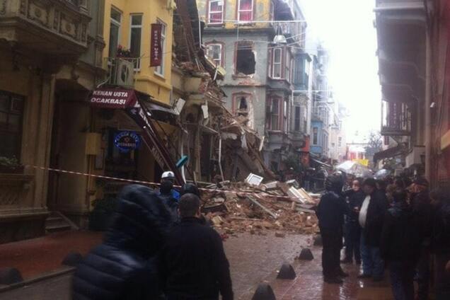 НП в Туреччині: у центрі Стамбула обвалилася п'ятиповерхівка