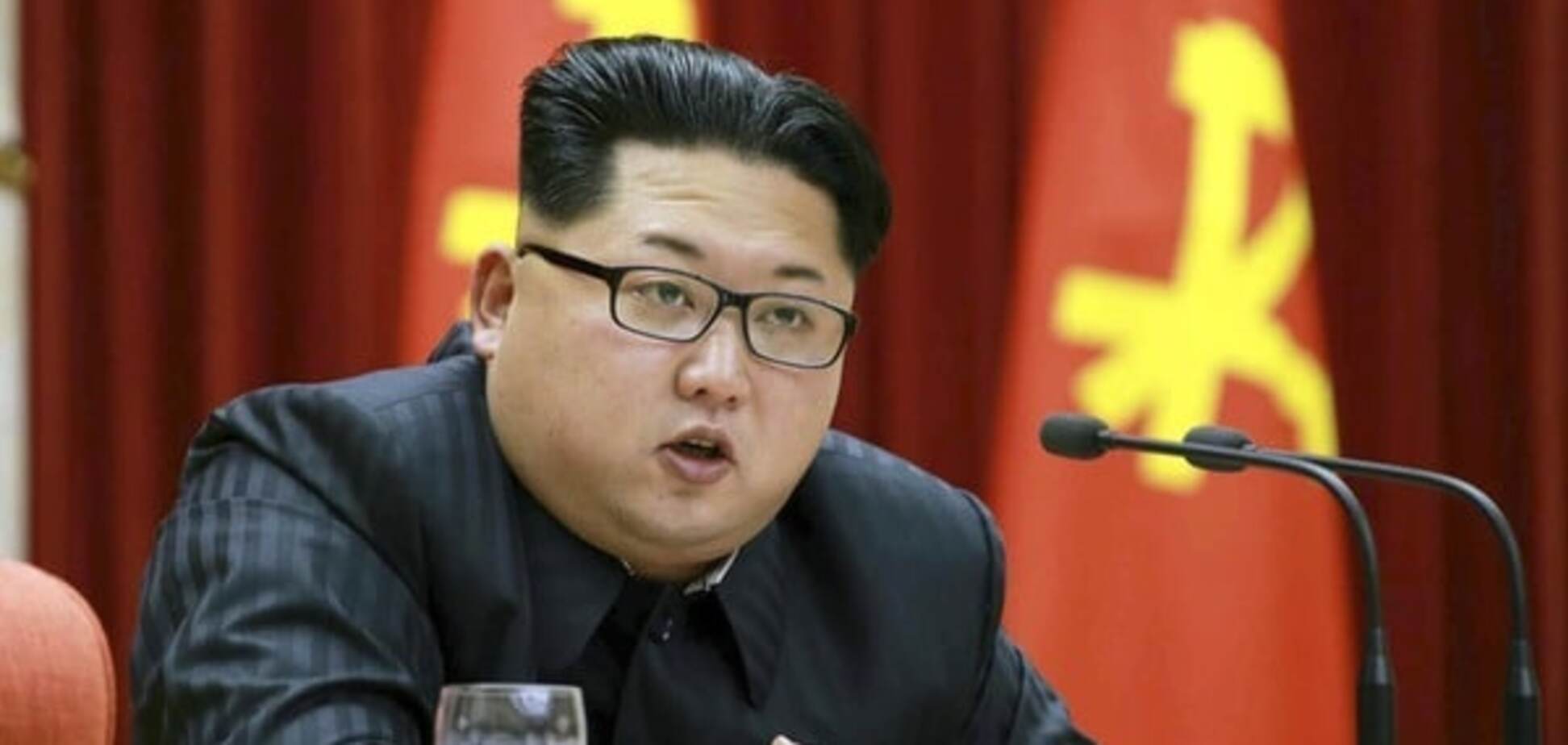 По стопам Кардашьян: появились бесплатные эмодзи с Ким Чен Ыном