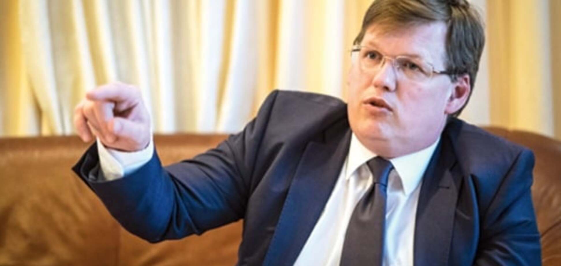 Розенко розповів, чи будуть забирати субсидії у вкладників банків