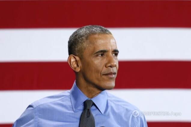 Подарунок на пенсію: художниця намалювала Обаму грудьми