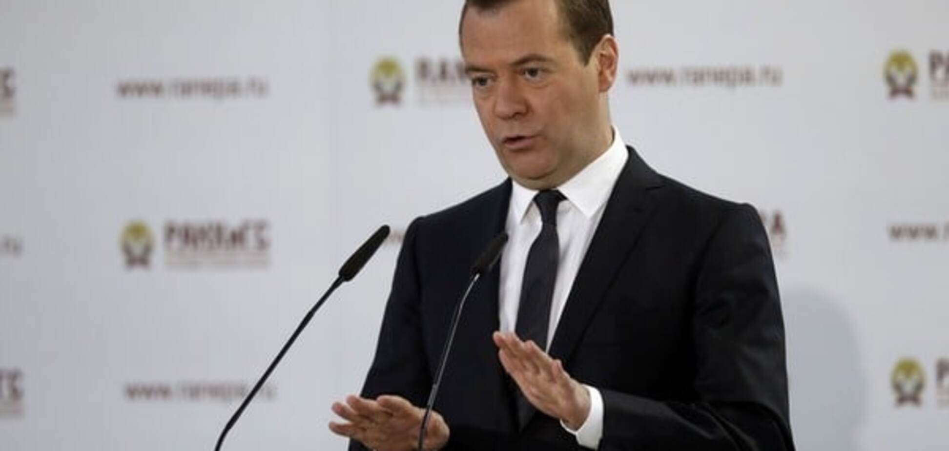 Медведев напугал США и арабскую коалицию 'мировой войной'