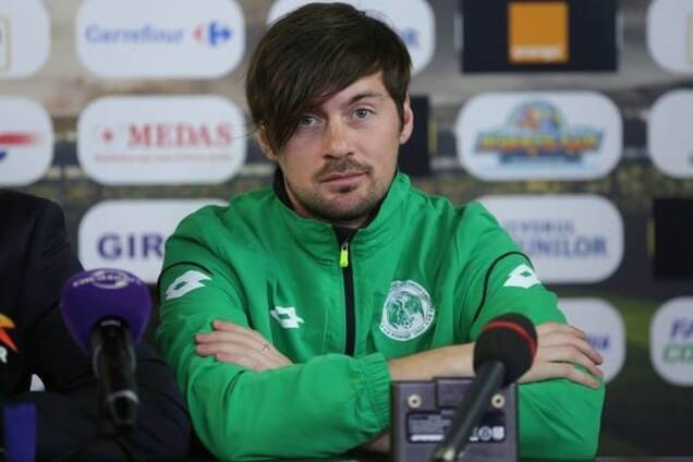 'Зеленый' Милевский официально представлен в новом клубе: фото презентации