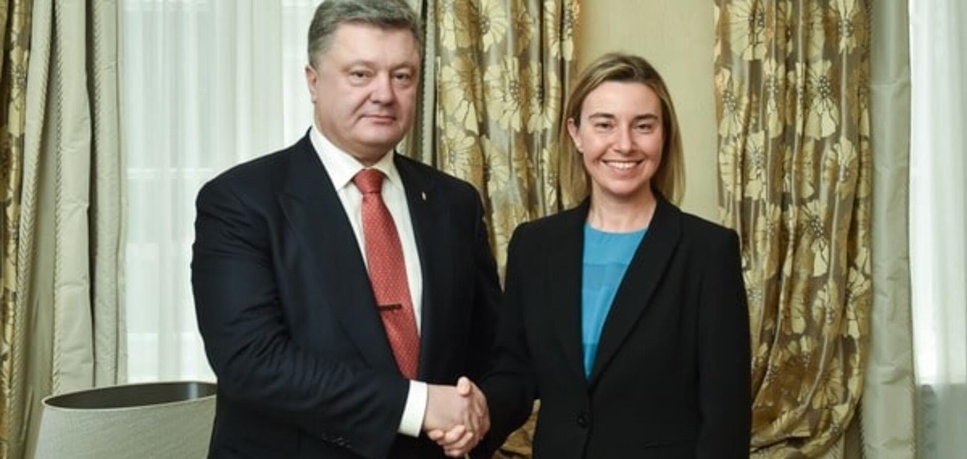 Порошенко обговорив з Могеріні безвізовий режим України та ЄС