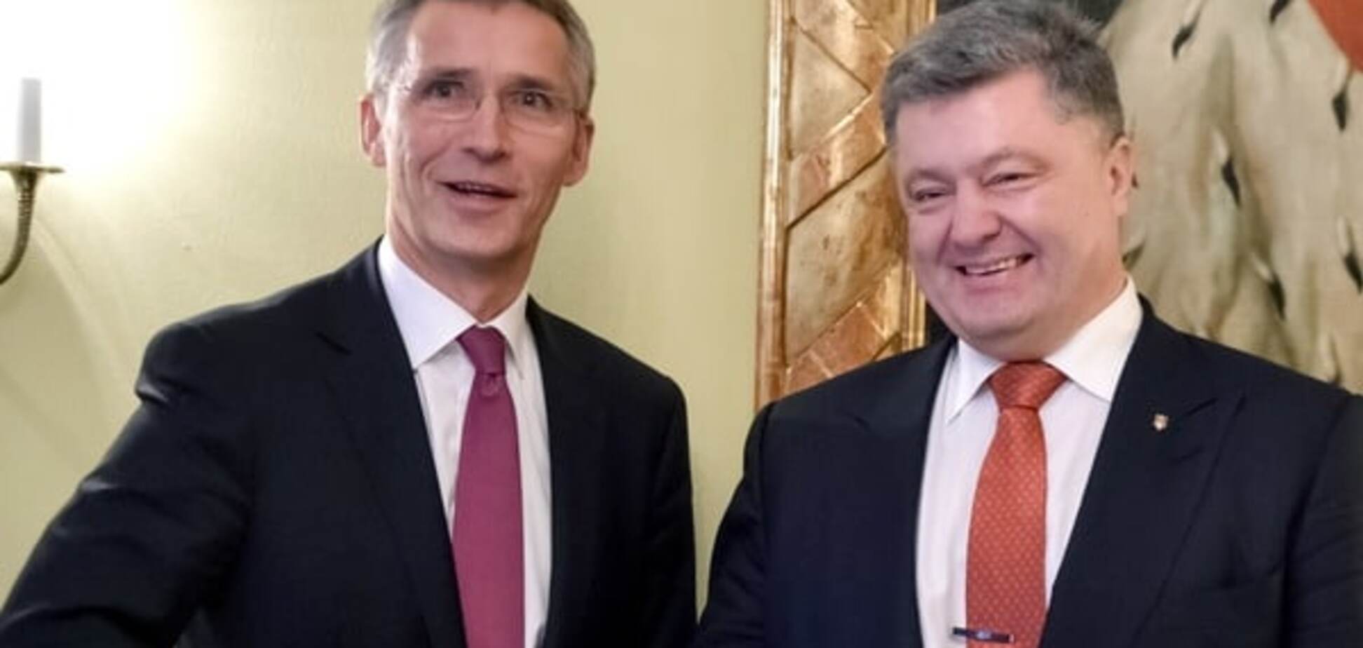 Порошенко - генсеку НАТО: Россия не выполняет минские соглашения
