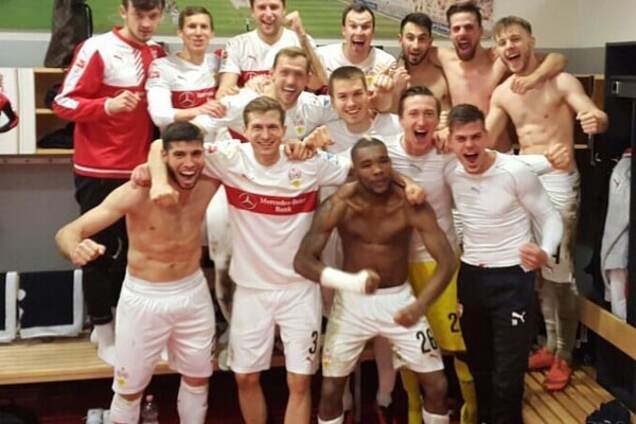 Ляп экс-футболиста 'Динамо' позволил его команде праздновать победу: видео момента