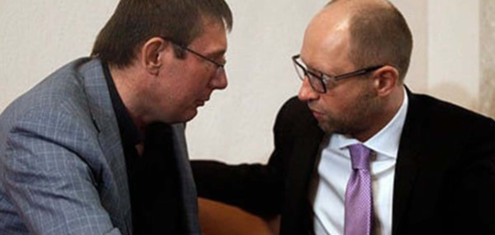 Луценко сравнил Яценюка с 'дохлой лошадью'