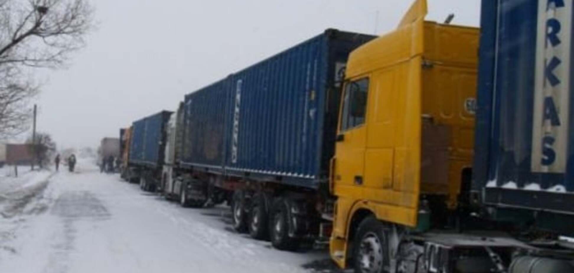 'Держат под дулами автоматов': в России начали блокировать водителей из Украины