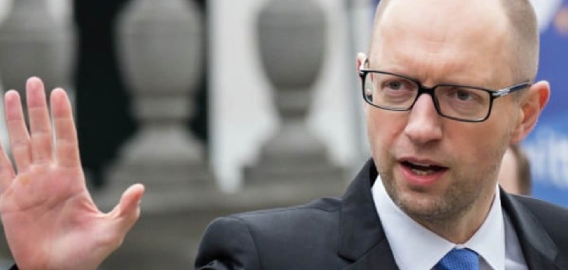 Яценюк, уйди и дай нам возможность покончить с тобой. Во имя Бога, уйди. Манифест украинца