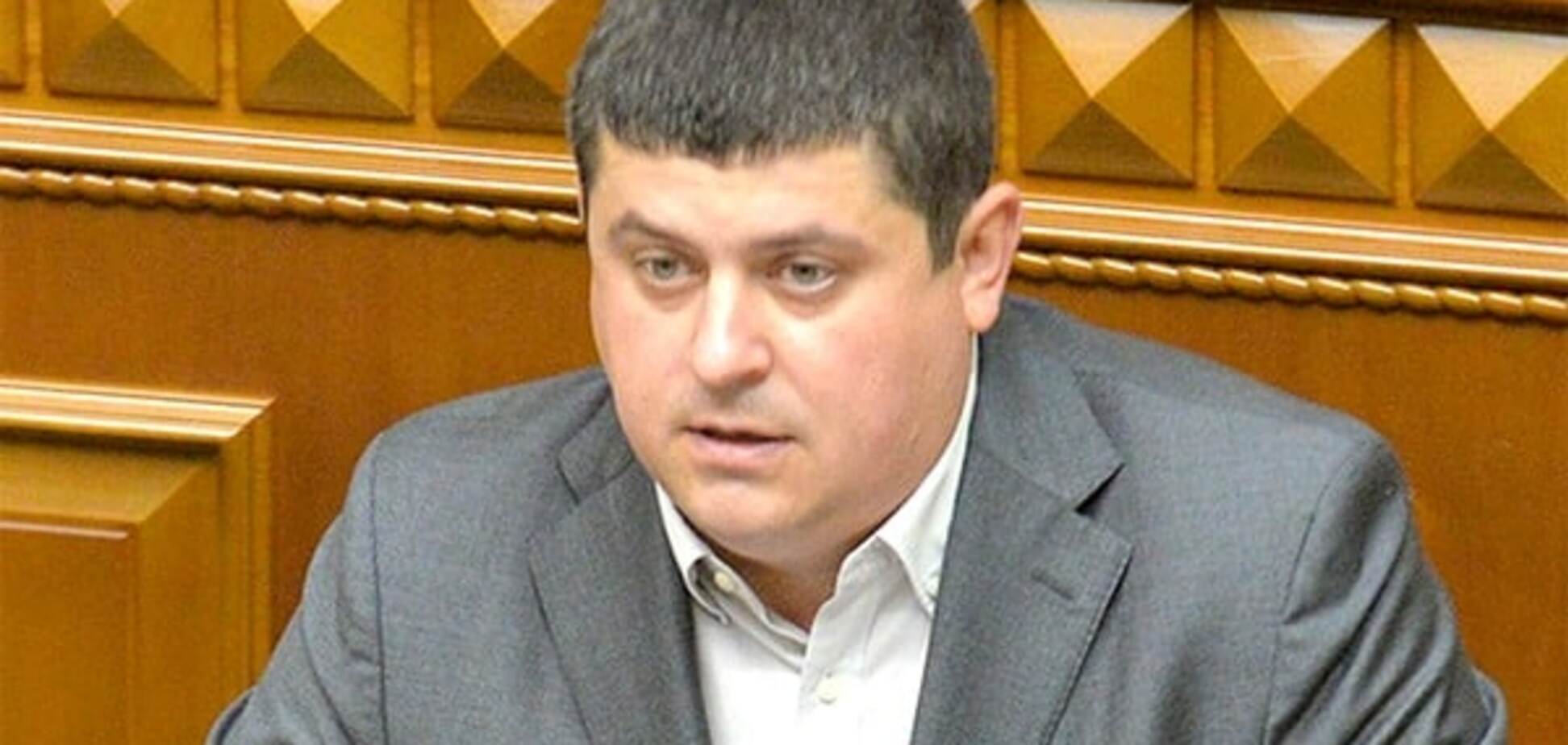 У 'Народному фронті' пригрозили Порошенку достроковими виборами президента