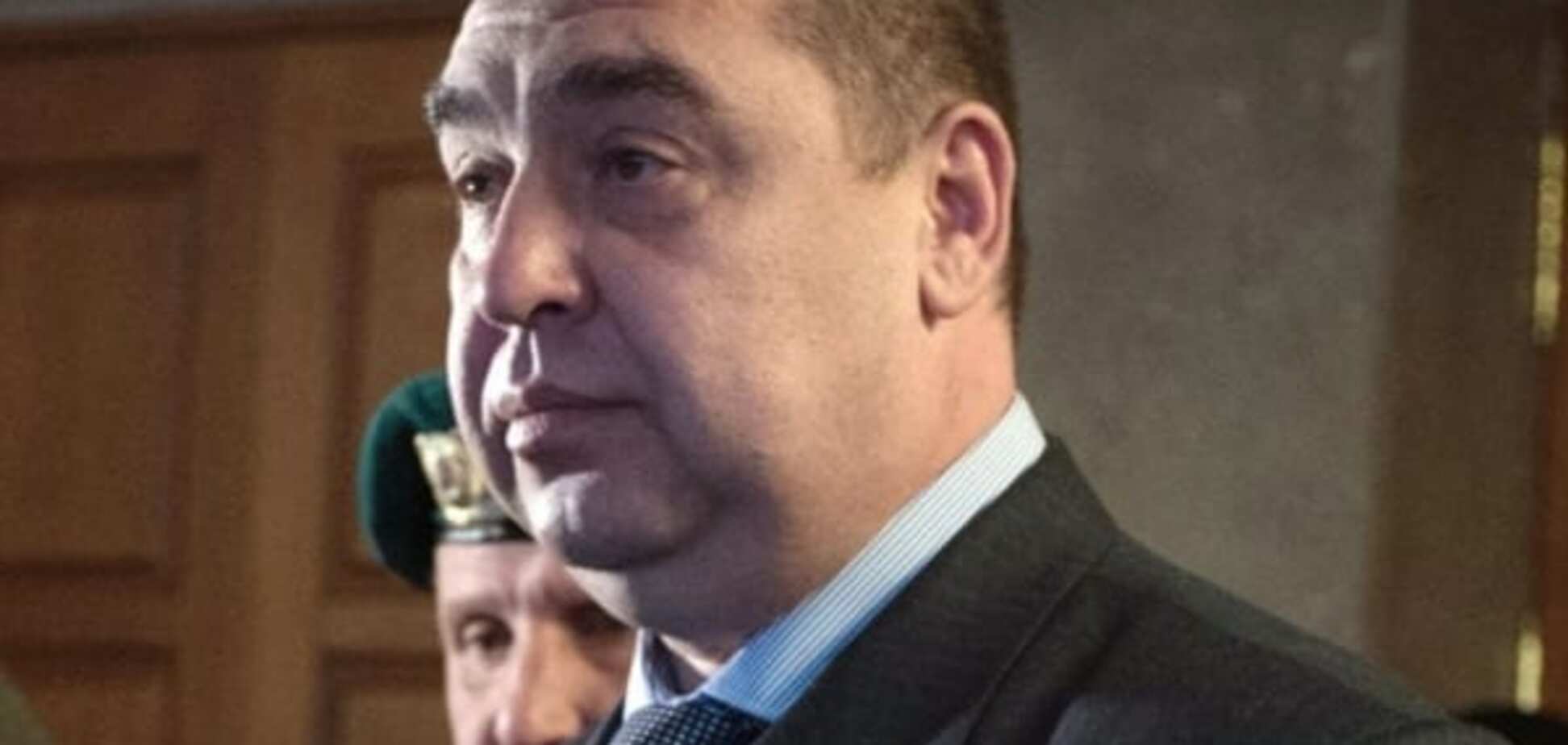 Плотницький наживається на 'благодійному' чаї у пунктах обігрів