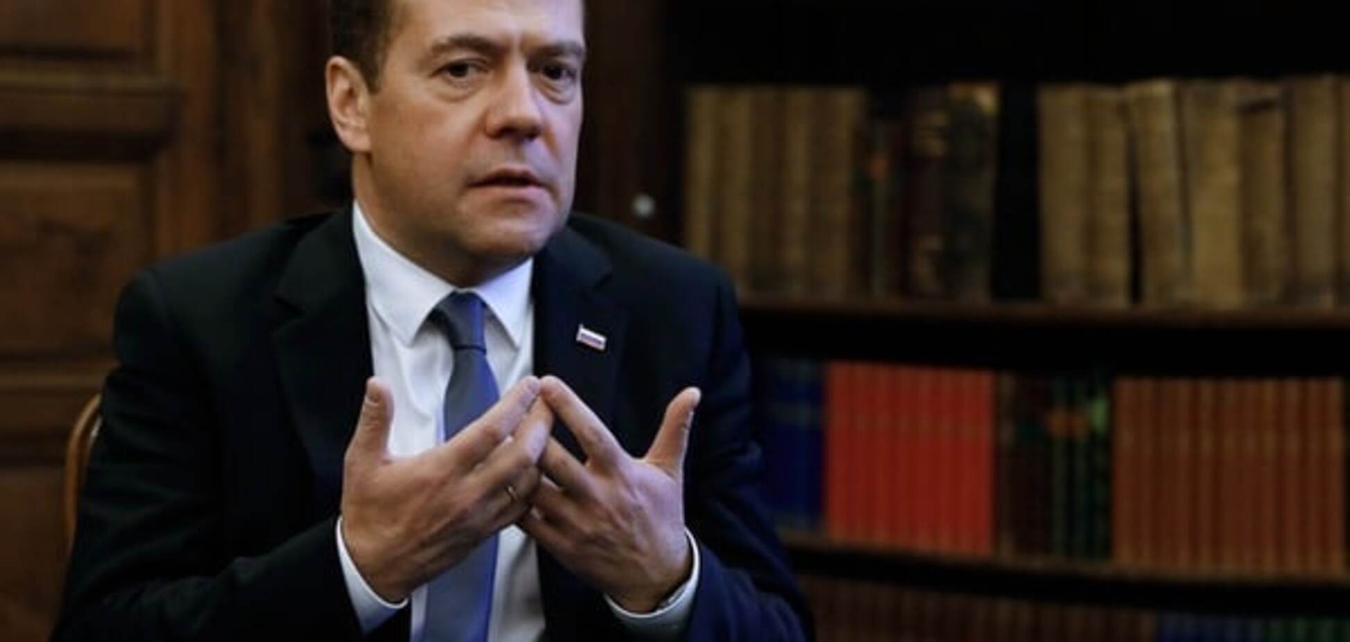 'Это бандитизм': Медведев отчитал Украину за блокаду российских фур