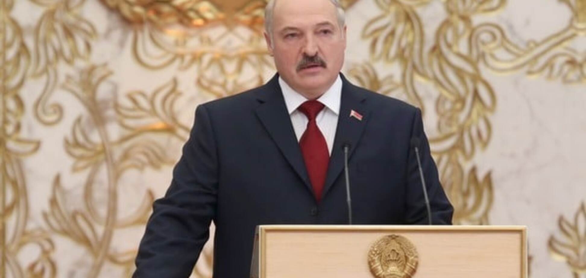 'Здрастуй, Бацька': Євросоюз зняв санкції з Лукашенка
